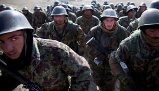 مجموعة من جنود الجيش الأفغاني - أرشيفية