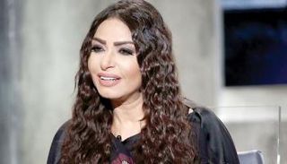 الفنانة سلوى خطاب