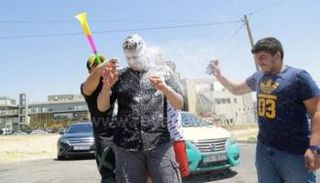 فرحة الطلاب بالنجاح- أرشيفية