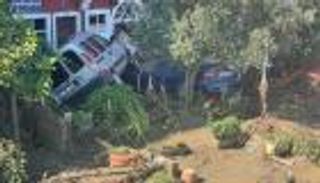 صور.. 70 قتيلا في سيول تركيا و47 بعداد المفقودين