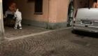 جريمة هزت إيطاليا.. تقتل والدتها ثم تطلب الشرطة: "لقد آذيت أمي"