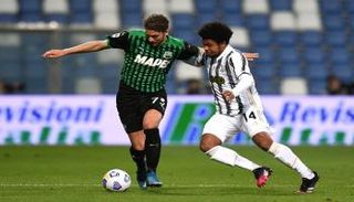 لوكاتيلي ضد يوفنتوس