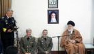 عزل وتعيين.. خامنئي يناور بـ"رأس" البحرية الإيرانية