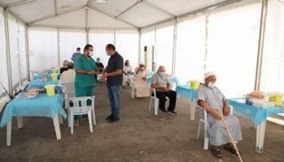 أحد مراكز التطعيم ضد كورونا في ليبيا - أرشيفية