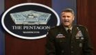 إعادة فتح المجال الجوي بكابول.. وهبوط قوات مارينز أمريكية