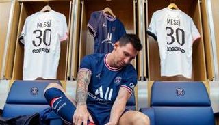 ليونيل ميسي لاعب باريس سان جيرمان الجديد