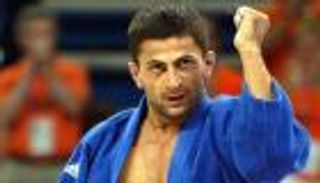 من الأولمبياد إلى السجن.. بطل جورجيا التاريخي متهم بالقتل