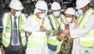 بتمويل من "أبوظبي للتنمية".. تدشين مشاريع للكهرباء في جزر القمر