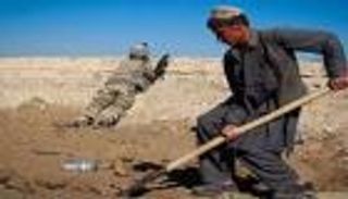 تريليون دولار "ملعونة" في أفغانستان.. من يفوز بها؟