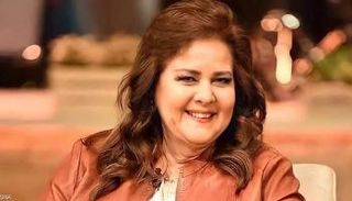 دلال عبدالعزيز