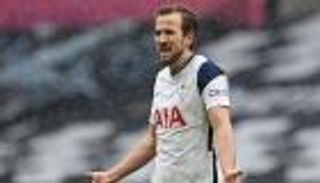 نحو البرتغال.. لماذا غادر توتنهام بدون هاري كين؟