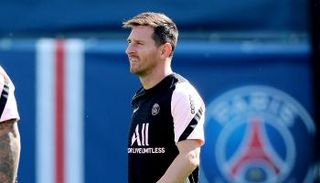 ليونيل ميسي لاعب باريس سان جيرمان الجديد