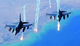 طيران التحالف الدولي خلال غارة جوية في العراق