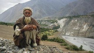 معادن بـ 3 تريليون دولار في أفغانستان.. لماذا لم تستغل سابقا؟