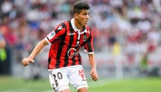 يوسف عطال لاعب نيس الفرنسي