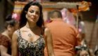 نادين نجيم تمنع دخول الرجال إلى "صالون زهرة"