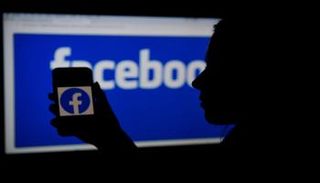 شعار موقع فيسبوك للتواصل الاجتماعي