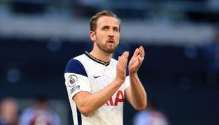 هاري كين لاعب توتنهام الإنجليزي