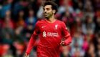 محمد صلاح يثير الجدل.. لماذا لا يحظى باهتمام الكبار؟