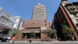 أكبر بنكين في مصر يحذران من عمليات احتيال.. سيدة تفجر الأزمة