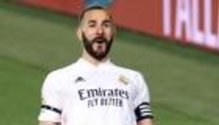 هداف الدوري الإسباني.. بنزيما يستعد للتحليق بعد تعثر "ظاهرة برشلونة"