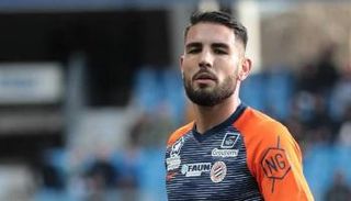 أندي ديلور مهاجم فريق مونبيلييه الفرنسي ومنتخب الجزائر