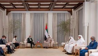 الشيخ محمد بن زايد آل نهيان خلال لقاء وزيري الخارجية والدفاع الفرنسيين