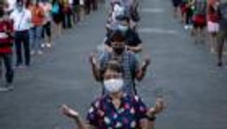 حصيلة إصابات يومية قياسية بكورونا في الفلبين