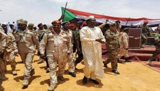 مني أركو مناوي حاكم إقليم دارفور