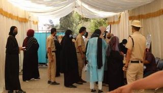 أحد مراكز التطعيم ضد كورونا في ليبيا - أرشيفية