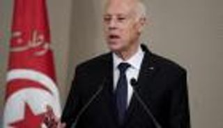 قيس سعيد يمدد قرار تعليق عمل البرلمان التونسي