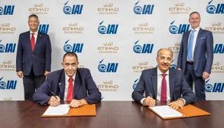 جانب من توقيع شراكة بين 