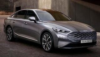 سيارة كيا K8 موديل 2022