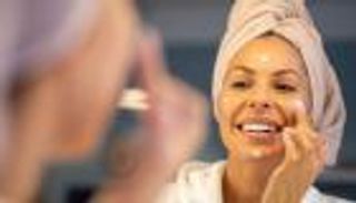 ماسك لحب الشباب سريع المفعول