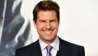 النجم العالمي توم كروز 