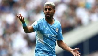 رياض محرز لاعب مانشستر سيتي الإنجليزي