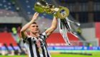 حملة زرقاء.. جماهير مانشستر سيتي تطلب ضم كريستيانو رونالدو