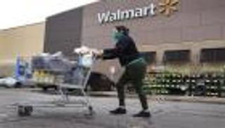 وولمارت "العريقة" تنافس أمازون بخدمة جديدة.. ما هي "جولوكل"؟