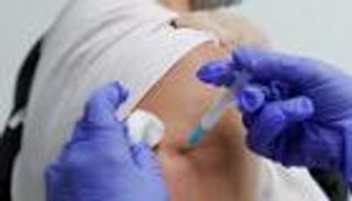 دراسة: بطء التلقيح ضد كورونا سيكبد العالم 2 تريليون دولار