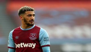 سعيد بن رحمة لاعب وست هام يونايتد