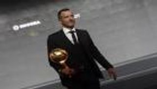 مفاجأة.. وكيل كريستيانو رونالدو يبدأ مفاوضاته مع سان جيرمان