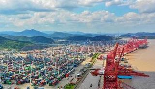 ميناء نينغبو تشوشان الصيني