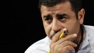 القيادي الكردي صلاح الدين دميرتاش