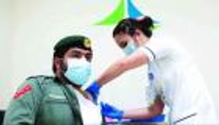 الإمارات تقدم 17,9 مليون جرعة من لقاح فيروس كورونا