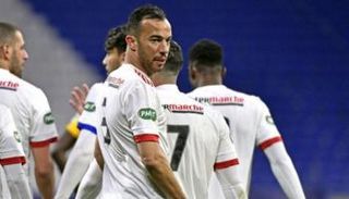 جمال بلعمري مدافع ليون الفرنسي السابق