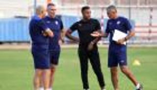 أزمة أسامة نبيه وحميد أحداد.. هل ألغى الزمالك مرانه؟