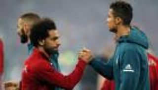 هداف الدوري الإنجليزي.. هل يؤثر كريستيانو رونالدو على محمد صلاح؟