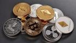 أسعار العملات الرقمية اليوم.. بيتكوين في دوامة الهبوط