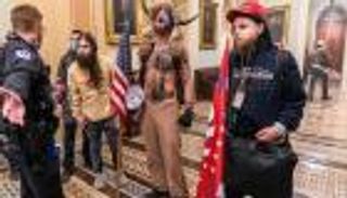 عناصر من شرطة الكونجرس يقاضون ترامب بشأن هجوم يناير