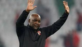 بيتسو موسيماني مدرب الأهلي المصري